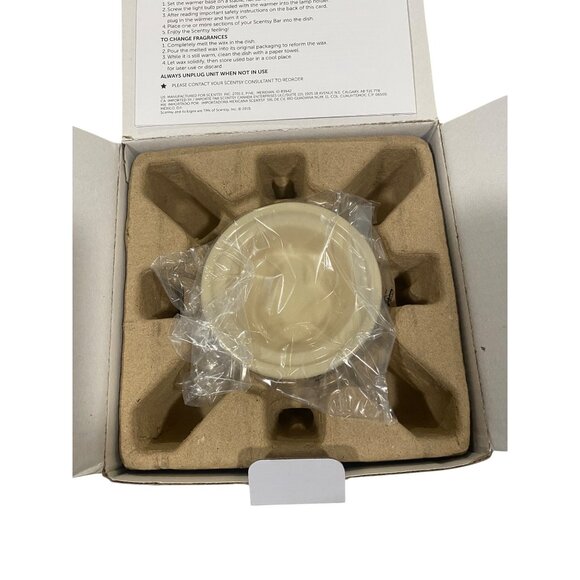 Scentsy Fall is Calling Warmer‎ NIB - Picture 3 of 6